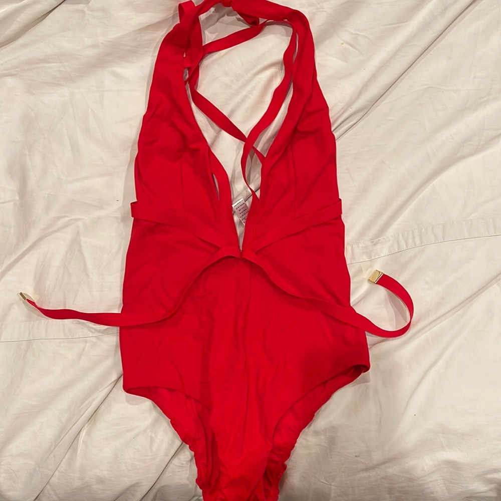 La Perla One Piece
